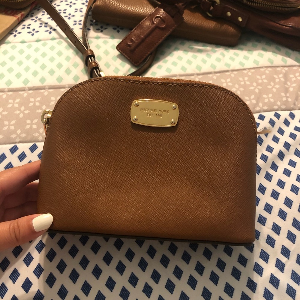 Michael kors make up bag